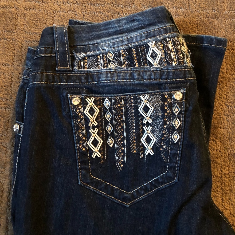 Miss me Size 29 Mid Rise Easy Boot